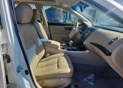 2014 Nissan Altima 2.5 from USA, damaged, VIN 1N4AL3AP8EC295921